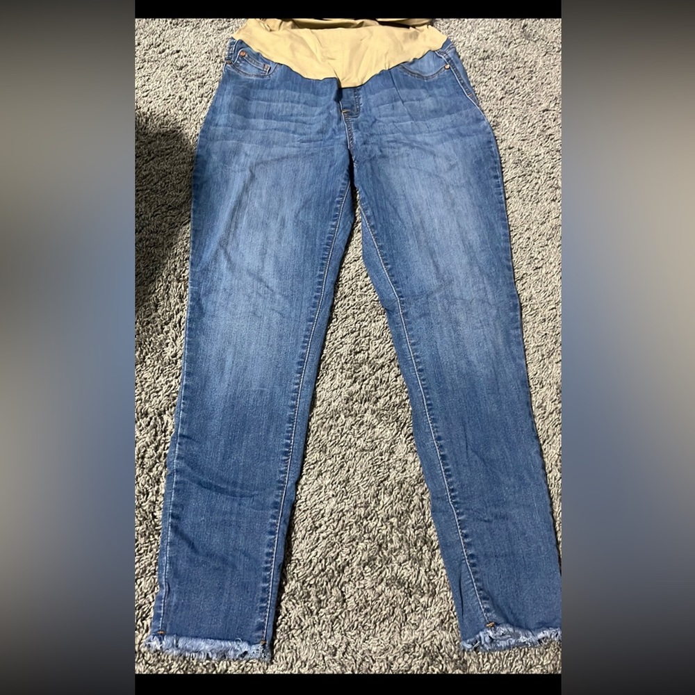 Maternity jeans